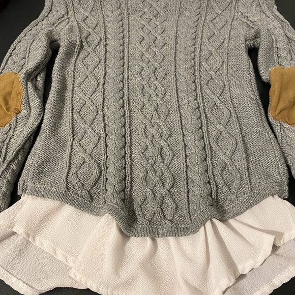 Monteau Cable Sweater with elbow patches. size Small, EUC - Picture 9 of 9